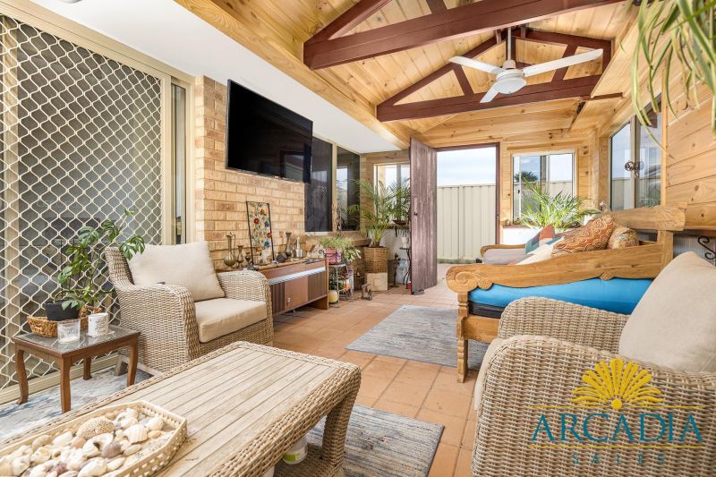 ARCADIA WATERS GERALDTON - 3 Bedroom with Amazing Enclosed Rear Patio