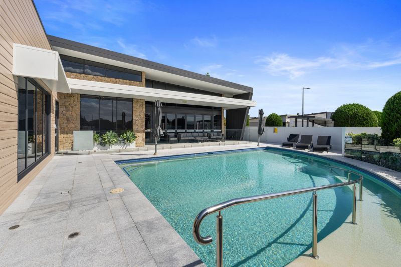 Immaculate Luxury Living