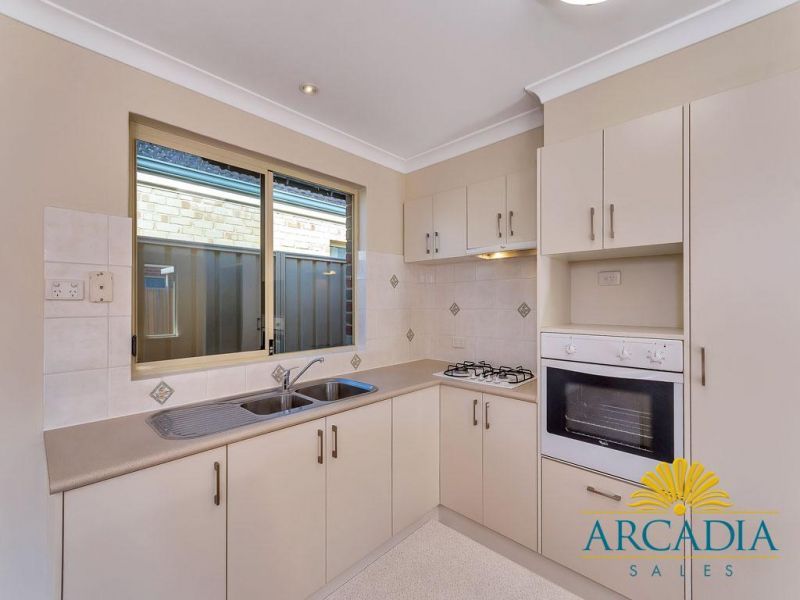 ARCADIA WATERS MANDURAH - Carrie Design, Close to the Clubhouse