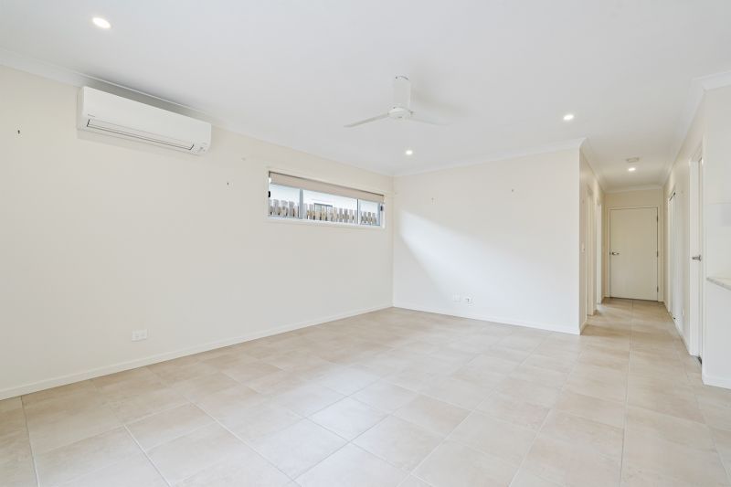 Bright, Stylish Home - Perfect for Easy Living!