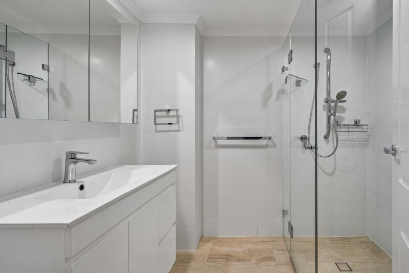 Elegant two-bedroom apartment with dual outdoor spaces