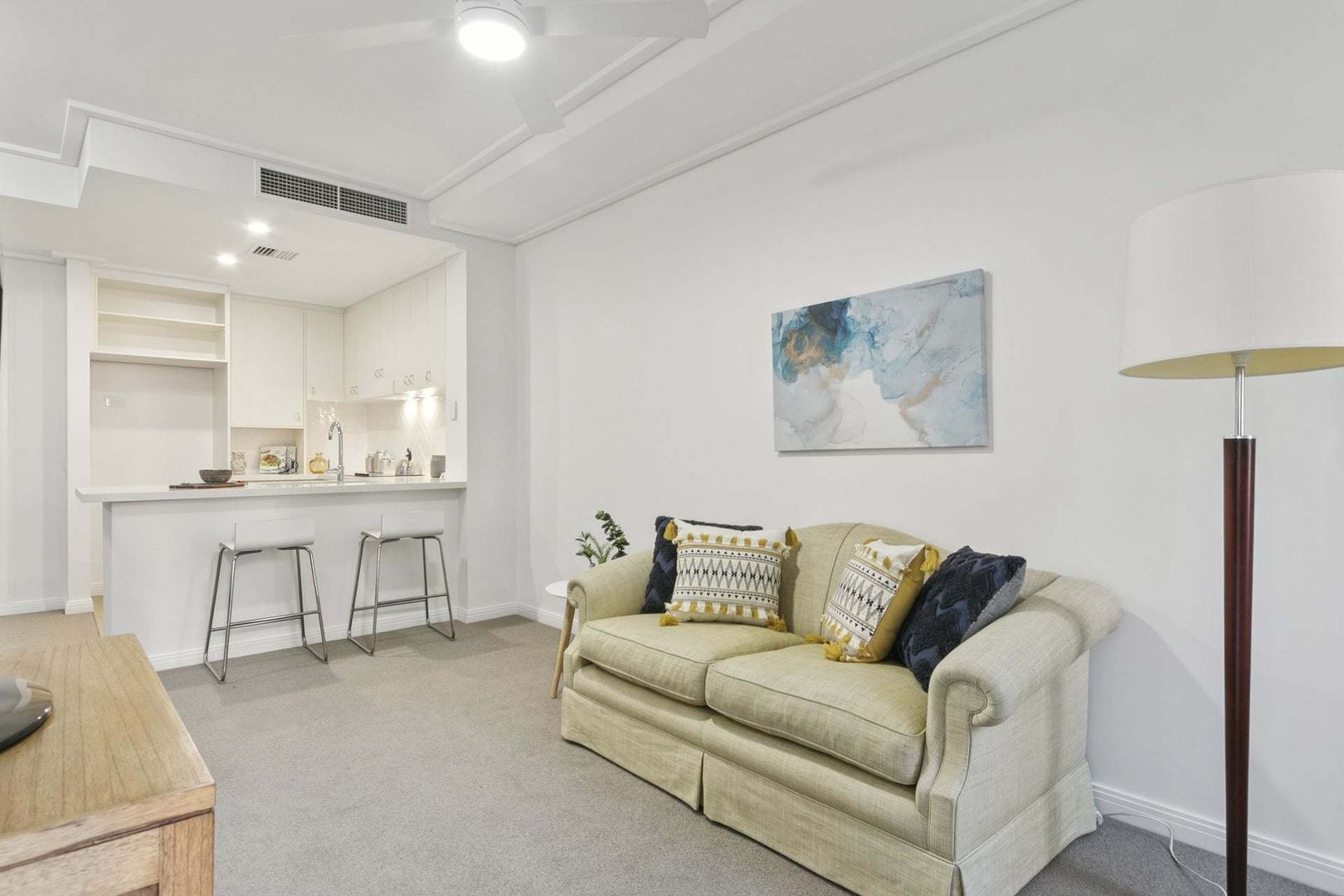 Stylish Home with Garden Terrace Access