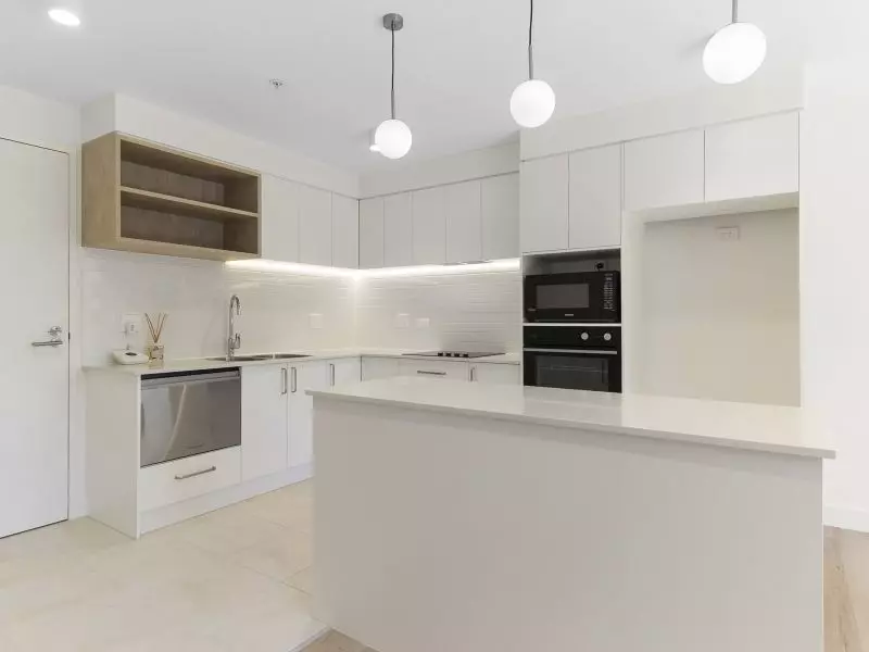 Stunning new and spacious north-facing apartment