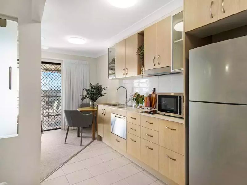 Aveo Ocean View Studio 20: North East Facing Studio with Balcony and Ocean Views