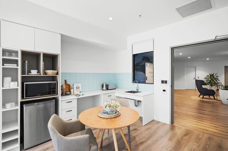 Comfortable apartment, just outside the lift