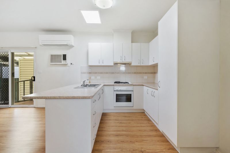 Be enchanted by this delightful home!