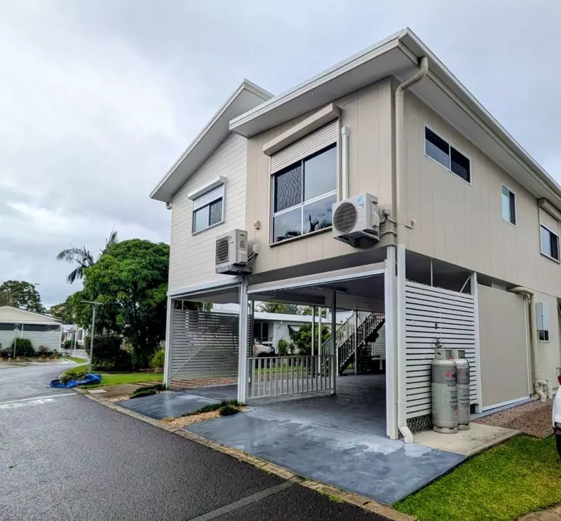 Gorgeous high-set home