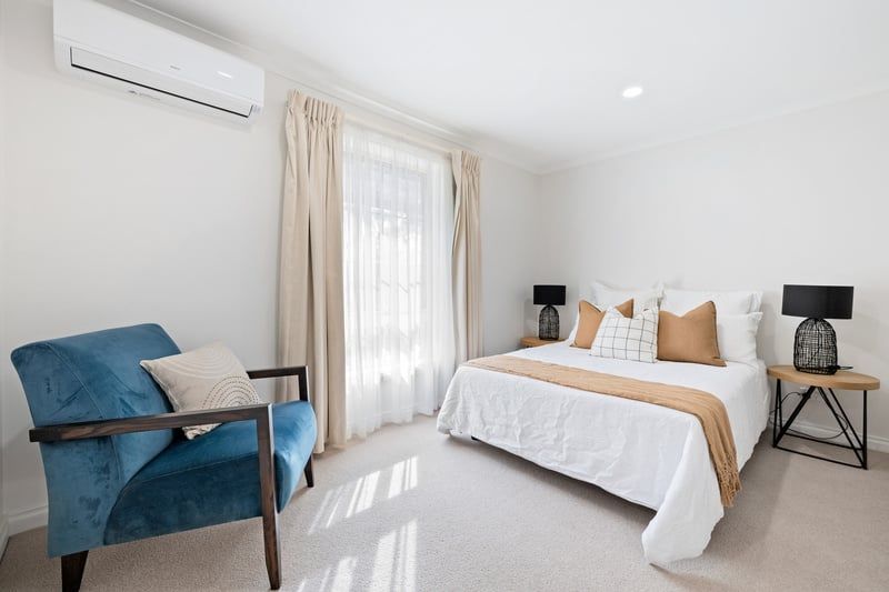 Updated Apartment in Prime Lexington Gardens Spot