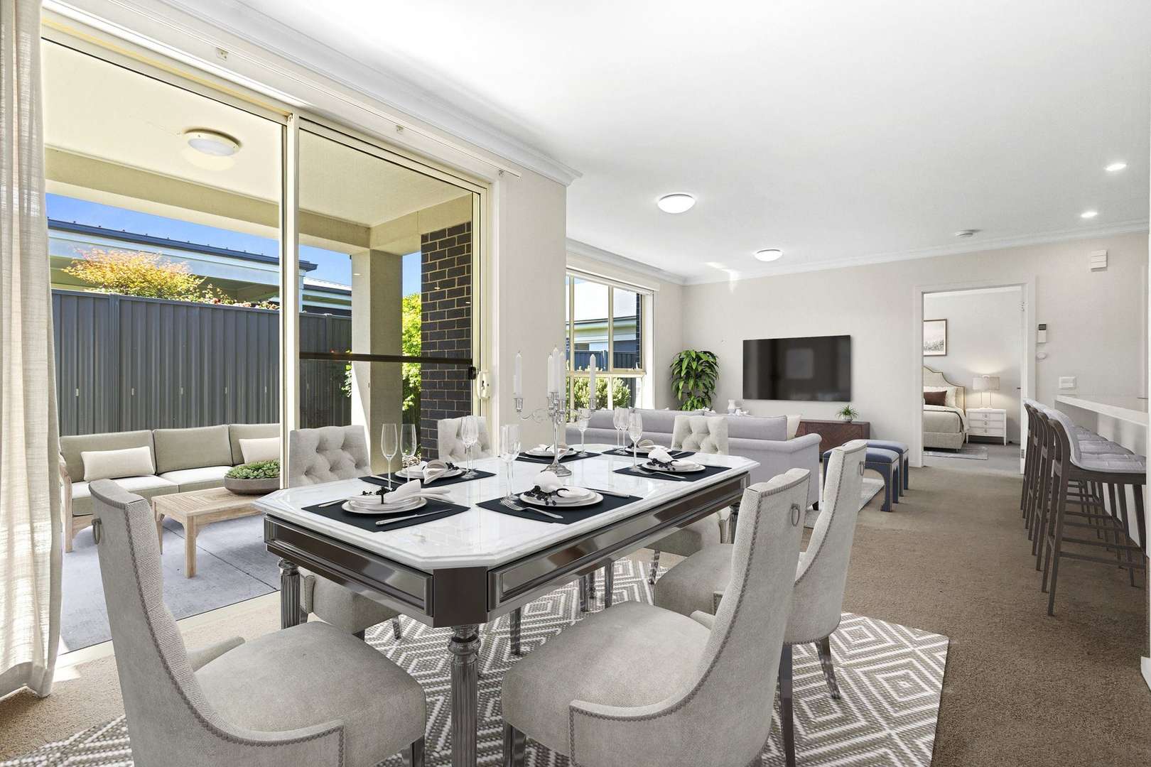 Elegant Interiors, Private Surrounds