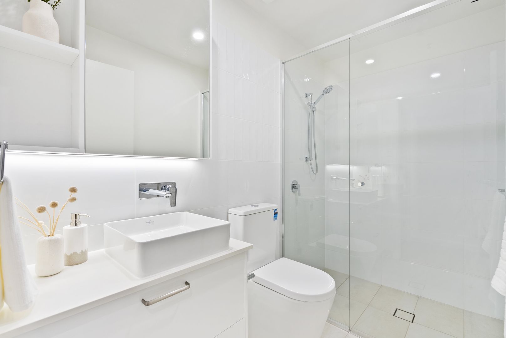 Two Bedroom | Apartments