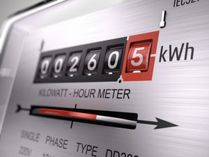 Bid to slash energy costs for Victorians in retirement communities 