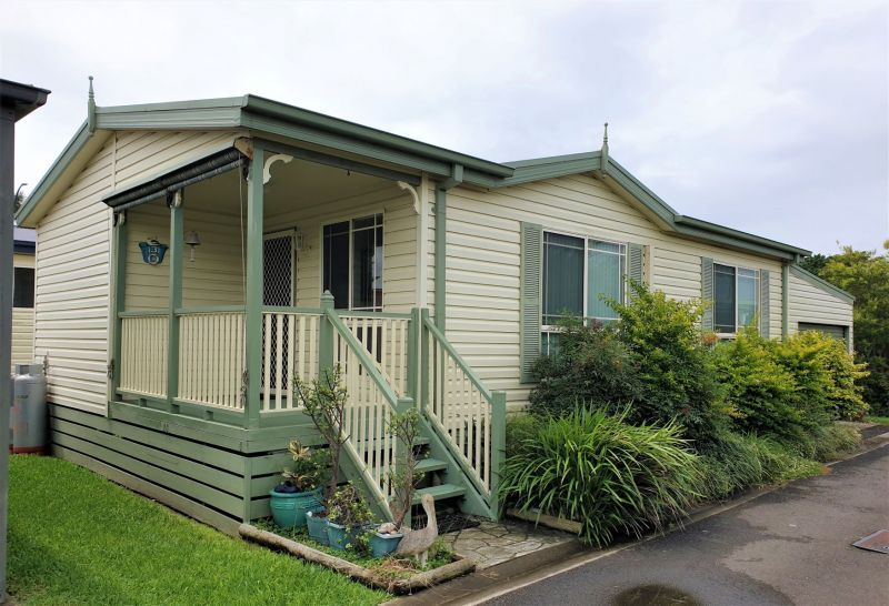 Jettys by the Lake Site 131b