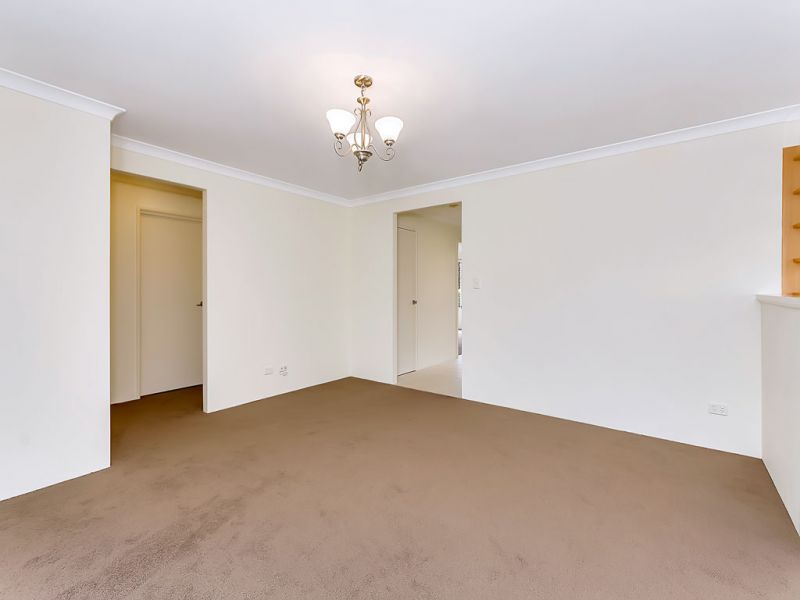 ARCADIA WATERS MADDINGTON - Located on the Waterway