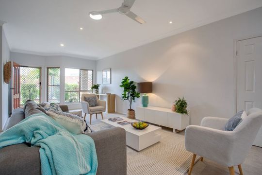 Spacious open-plan two-bedroom villa - under renovation