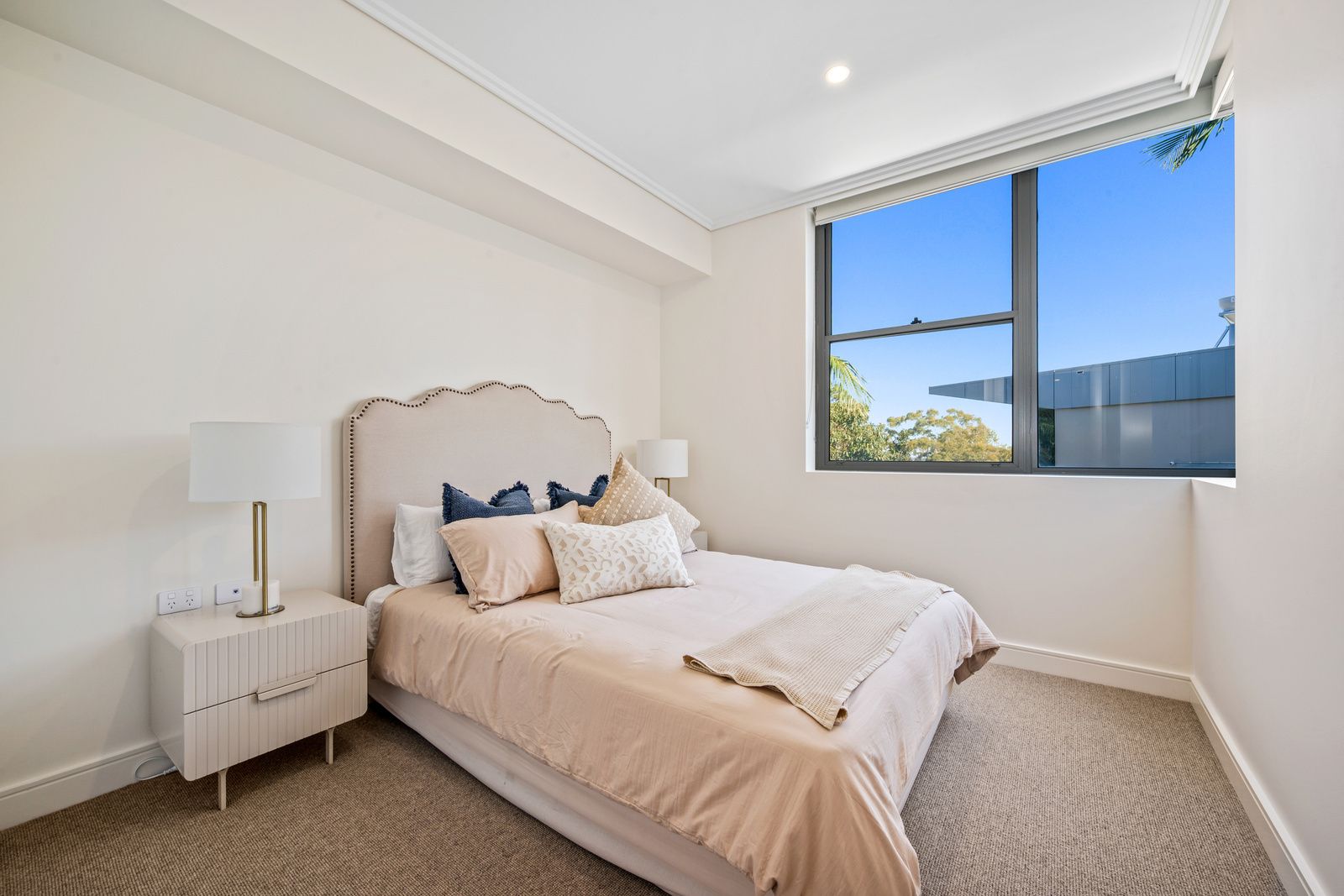 Bright, Stylish First-Floor Apartment