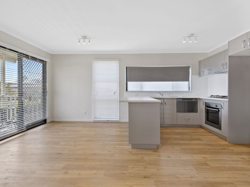 Refurbished 3 bedroom plus 2 bathroom home