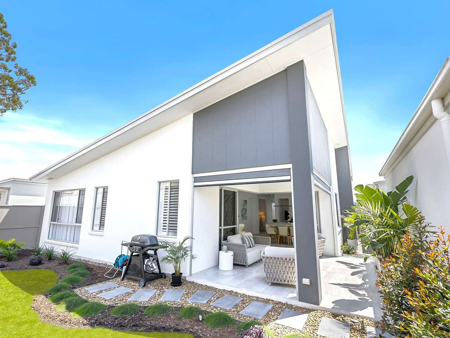 Halcyon Promenade - Established modern and elegant home