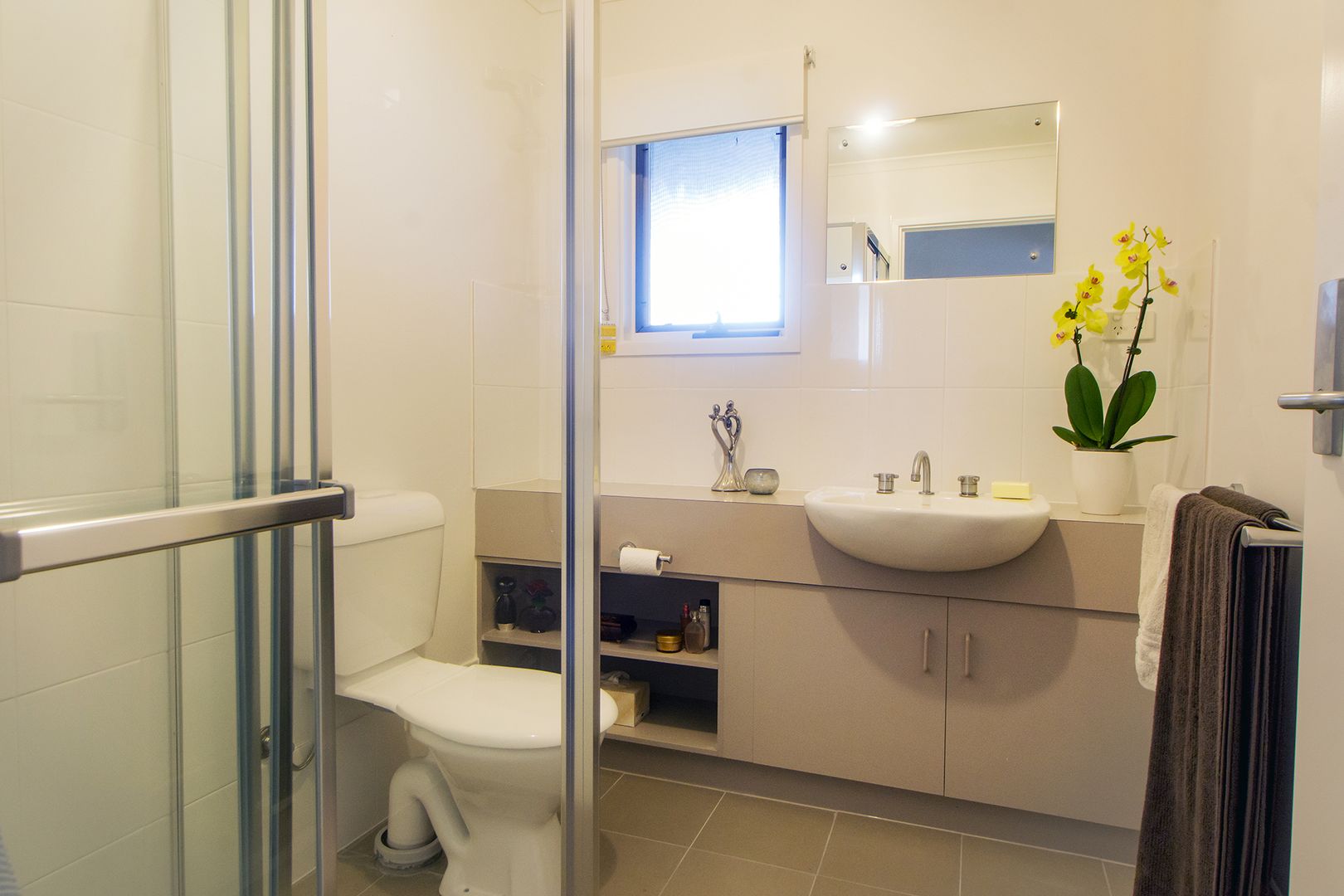 Resthaven Paradise Retirement Living units overlook the picturesque Torrens Linear Park, with a backdrop of the Adelaide Hills