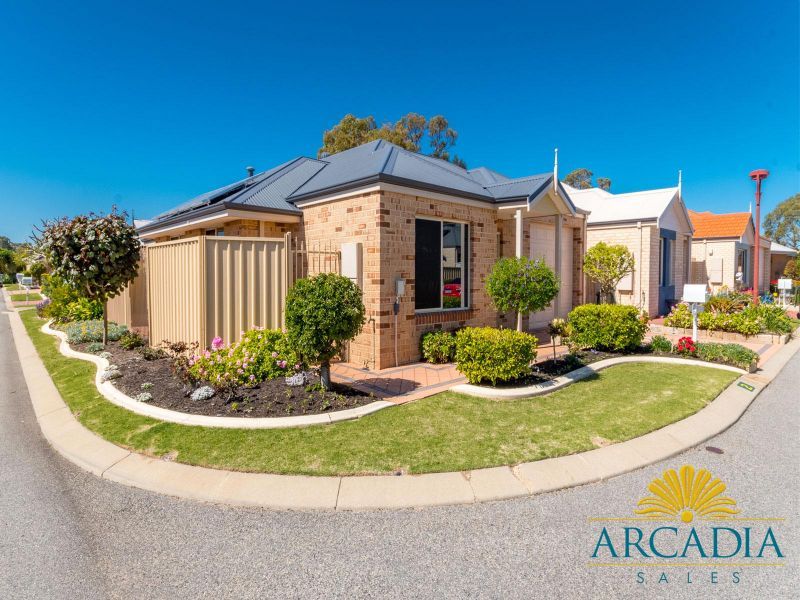 ARCADIA WATERS MANDURAH - Special Design 2 bedroom, Semi-Ensuite Bathroom