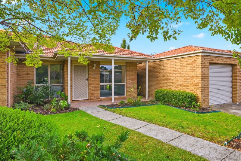 Two-bedroom unit in the heart of the village