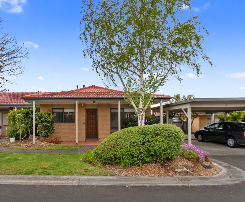 Two-bedroom villa located close to community centre