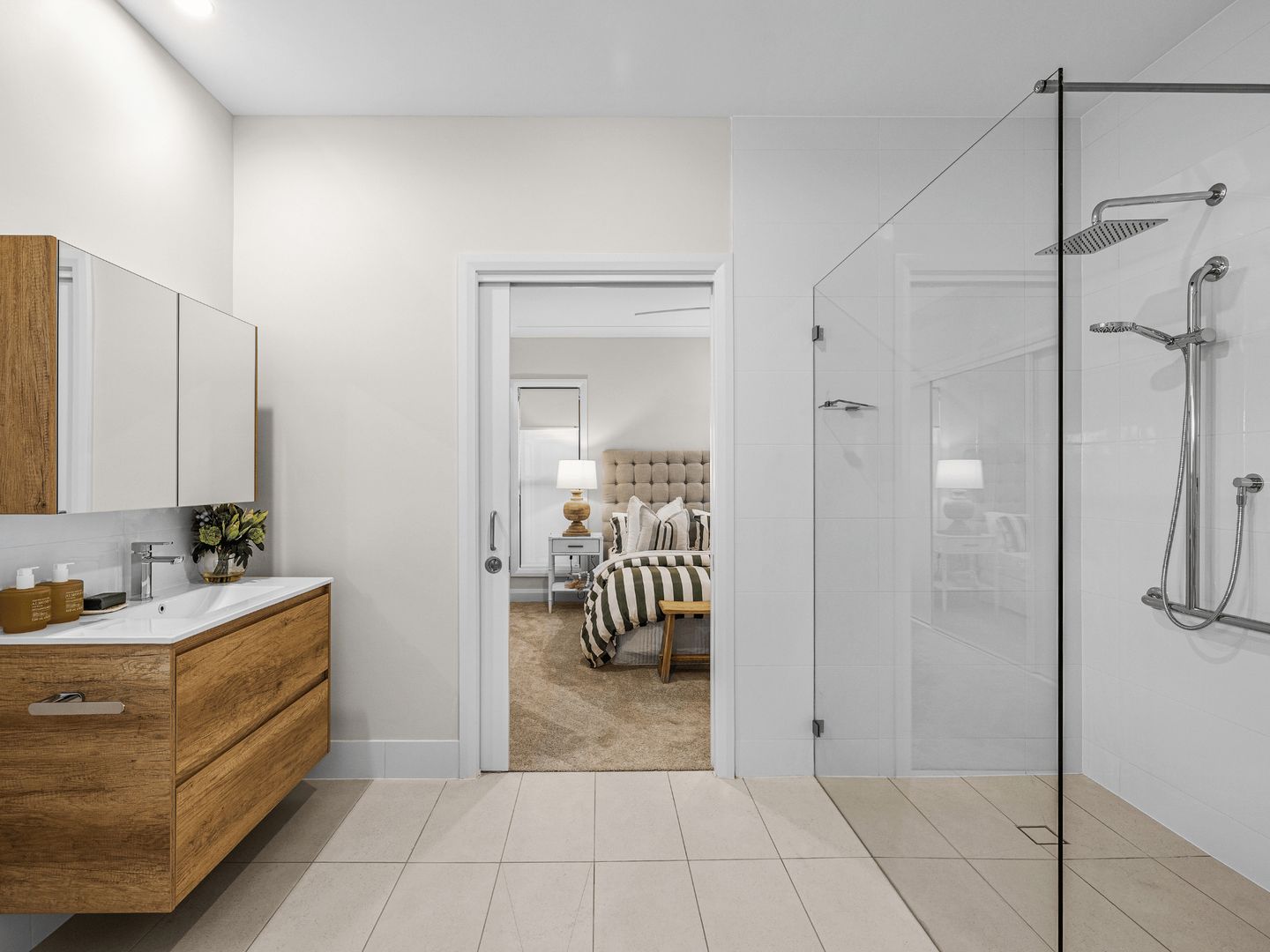 Villa 24 | 3 bed + 1 bath + powder
