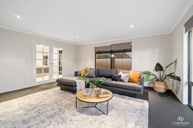 Super Spacious Family Living!