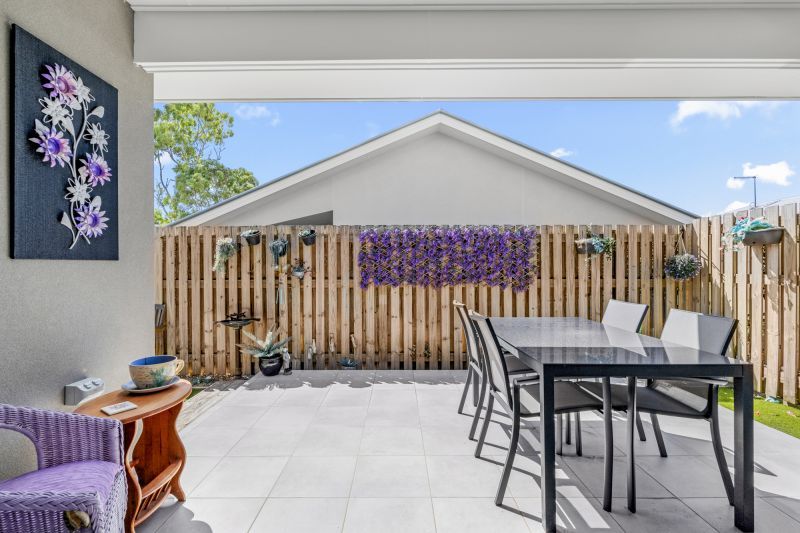 Neat & Tidy One Bedroom Home + Study