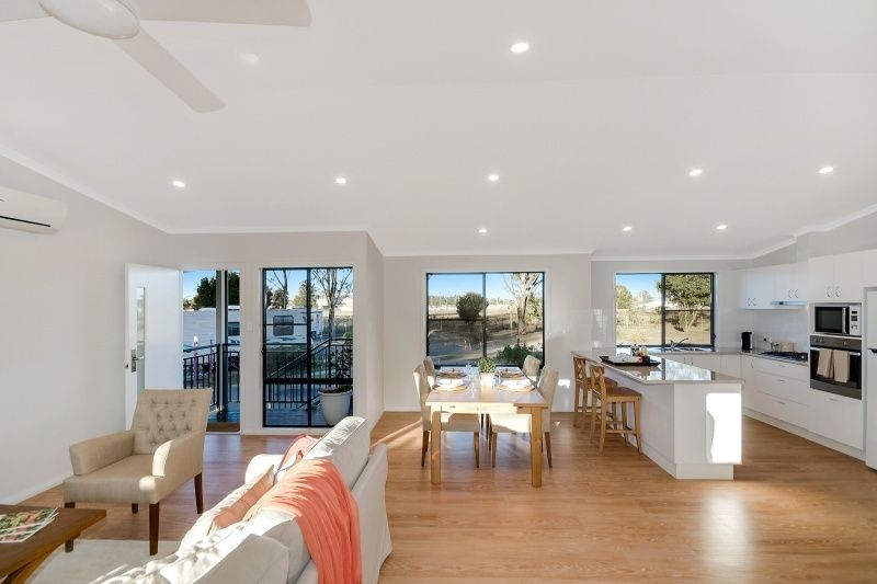 Modern home in fantastic location