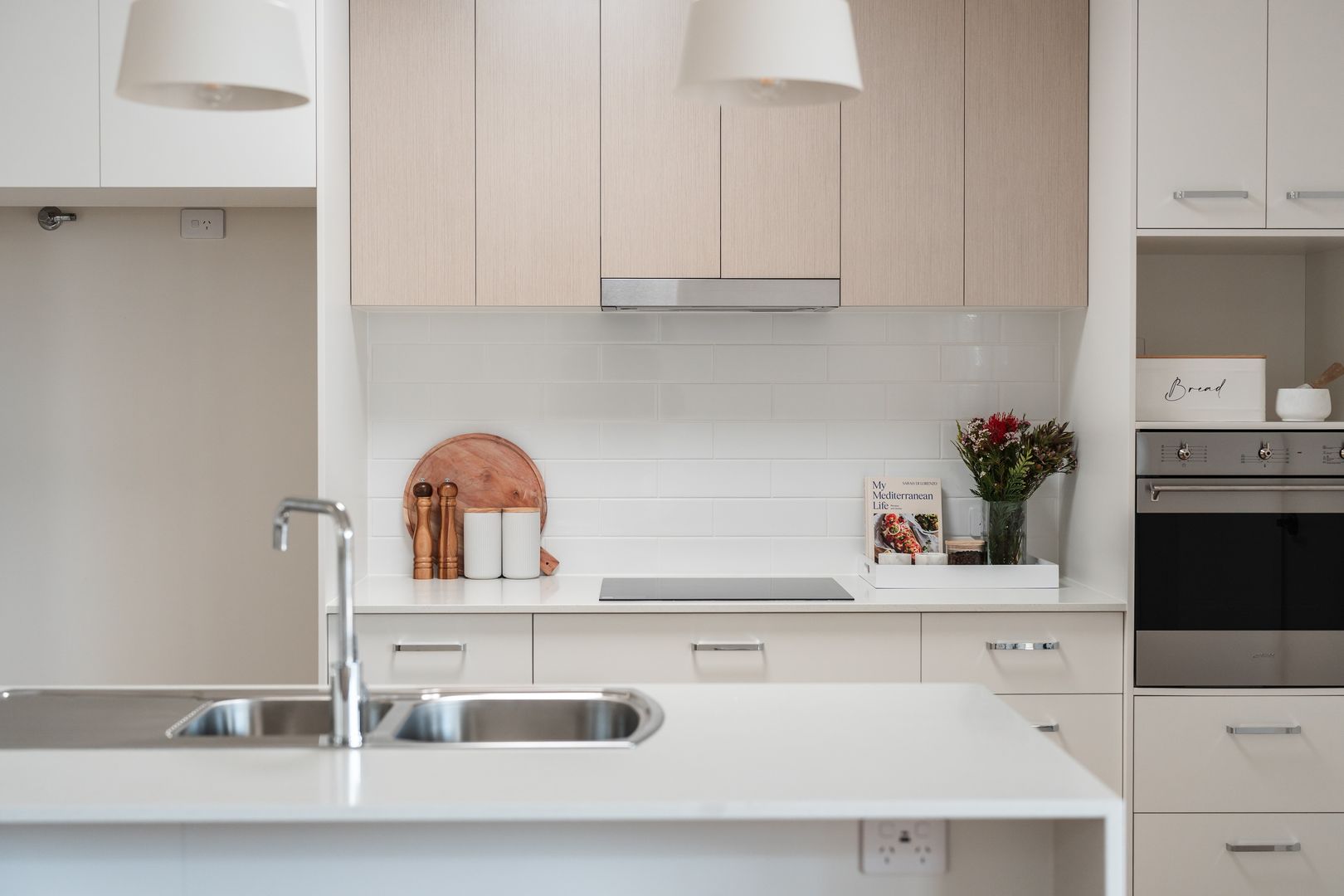 Stradbroke | Contemporary Coastal