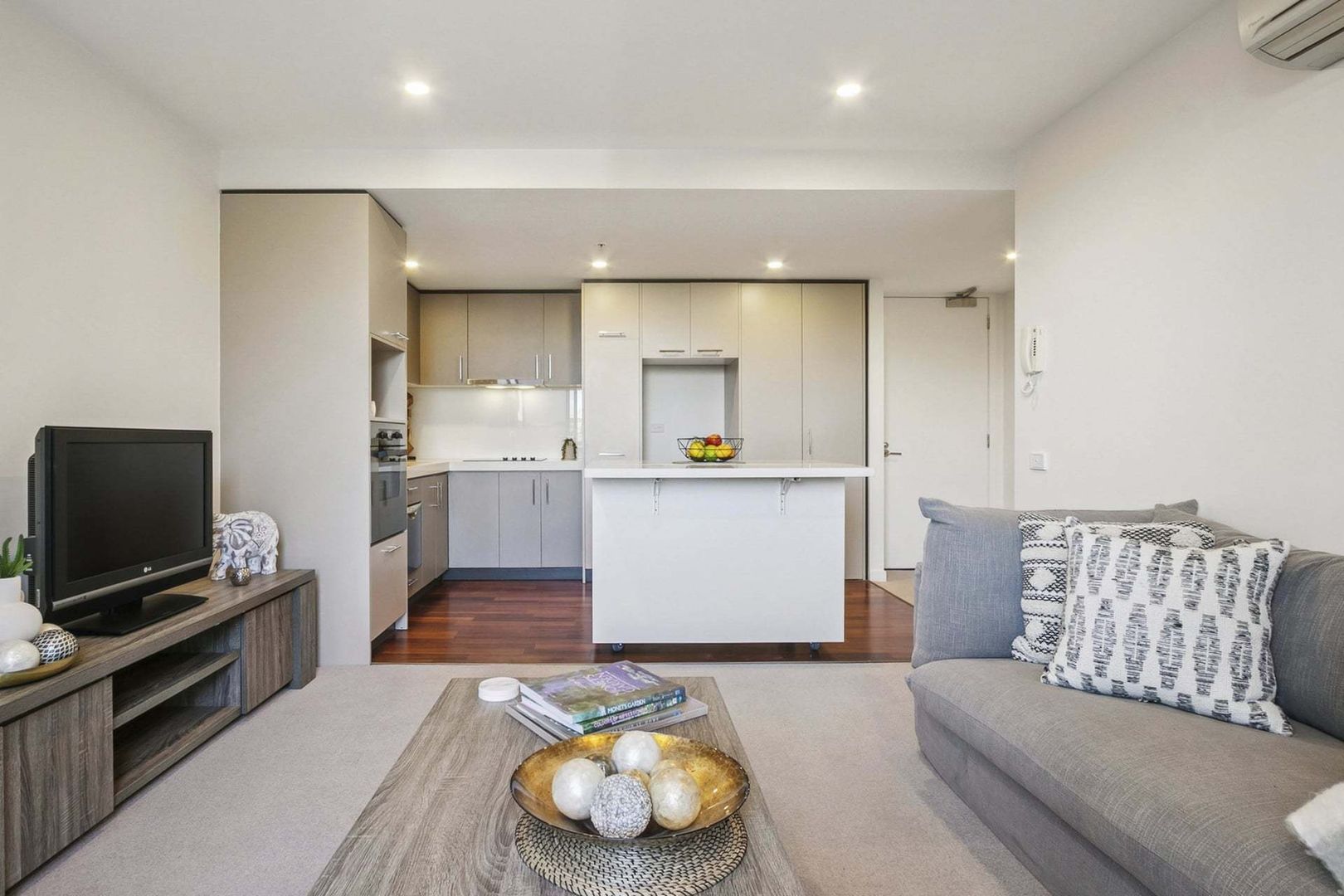 Last Remaining One Bedroom Apartment