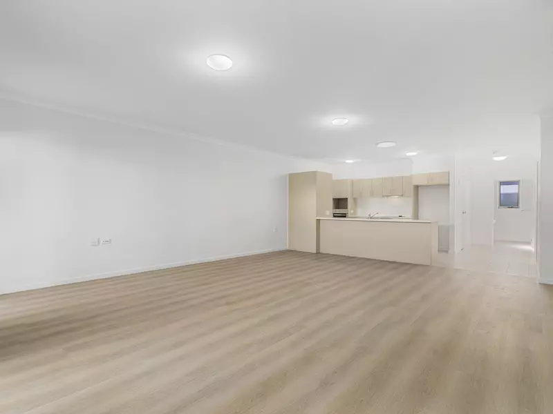 Private Villa Near Community Centre