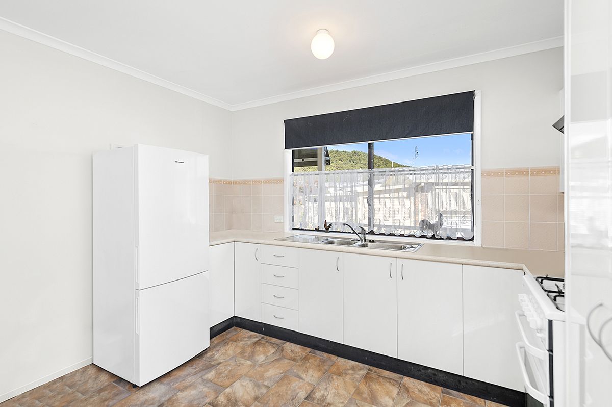 UNDER CONTRACT - Roomy and Fresh - Easy Car access - Sunny and Bright Living Room