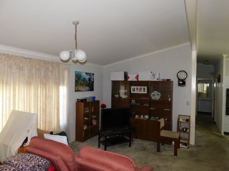 Site #304 Bayway Village - Pre loved