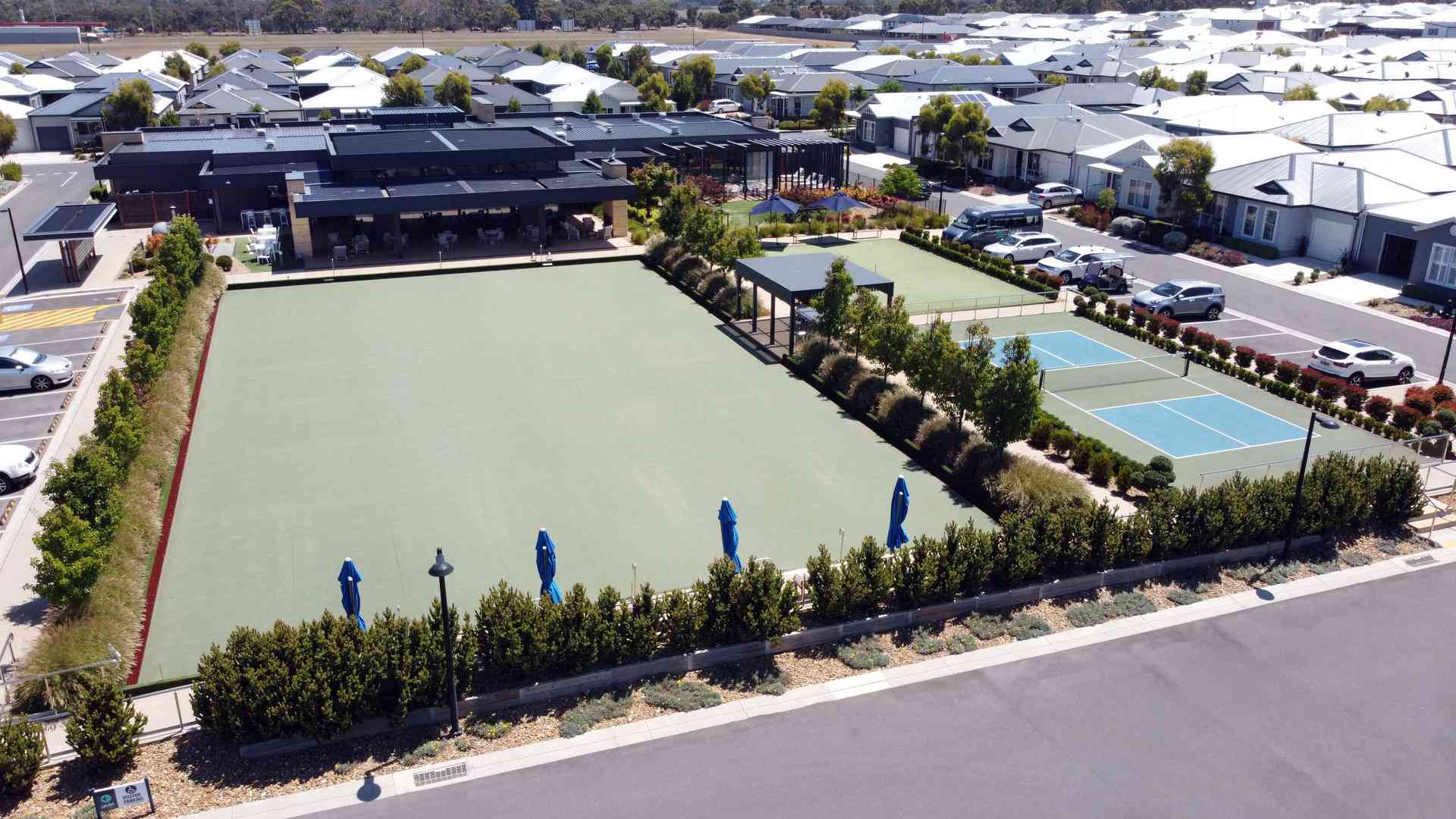 Lifestyle Ocean Grove - Stunning seaside living combined with convenience and close connections. Downsizing to an unbeatable coastal lifestyle is easy breezy!