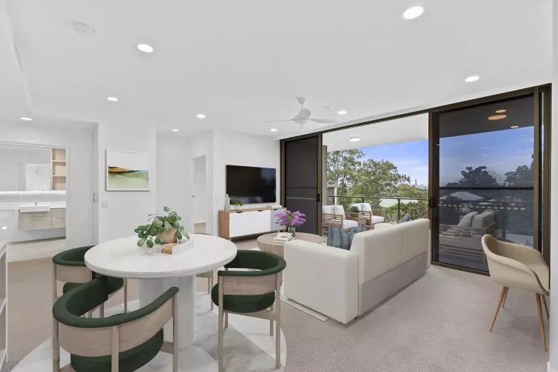 North-facing, fourth-floor apartment with views to the City.