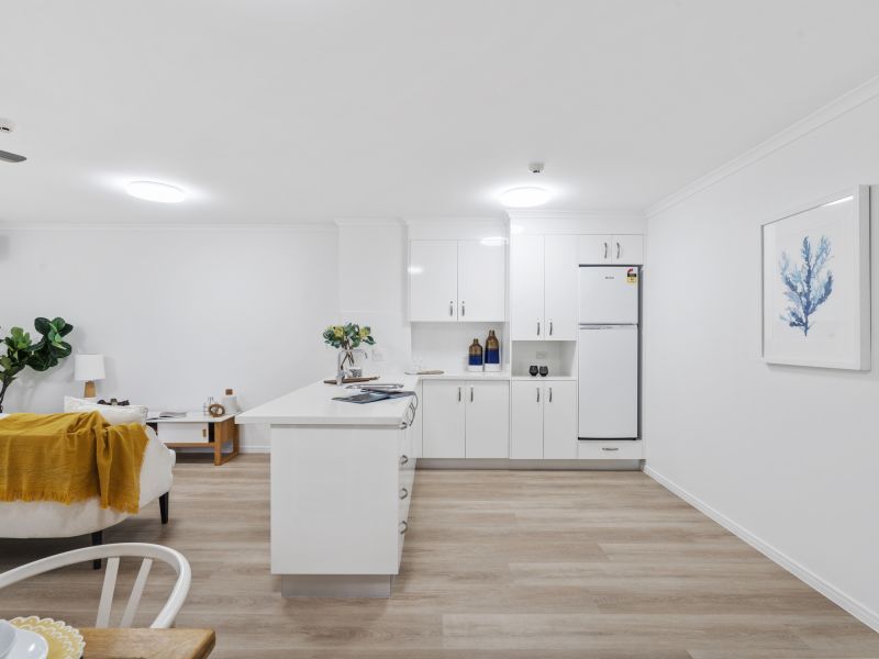 Top-level one-bedroom serviced apartment