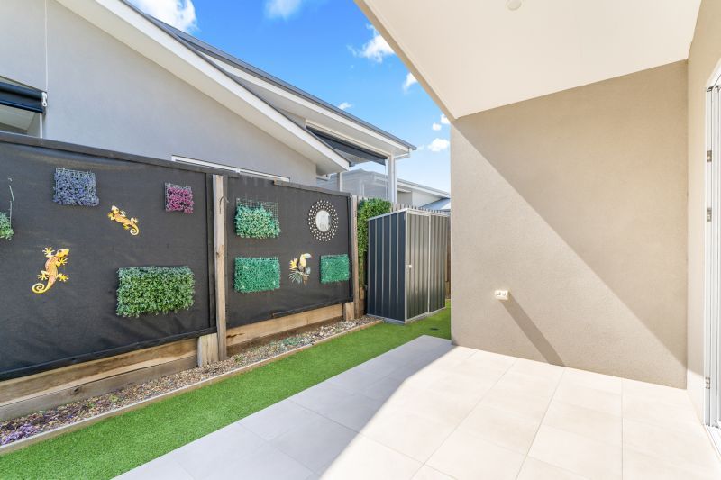 Modern Home – Carefree Lifestyle!