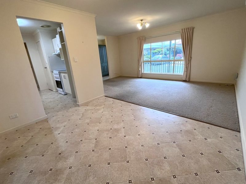 Beautiful Home - Fantastic Location