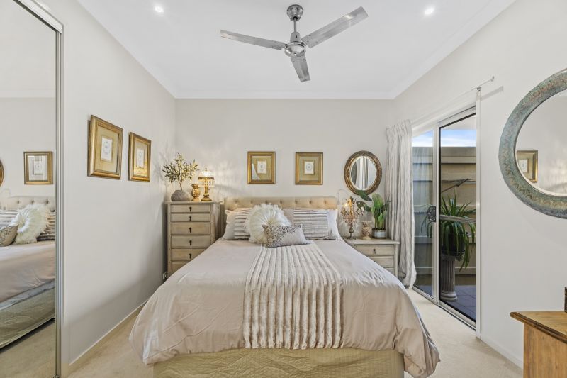 Refined Living – Elegant Two-Bedroom Haven