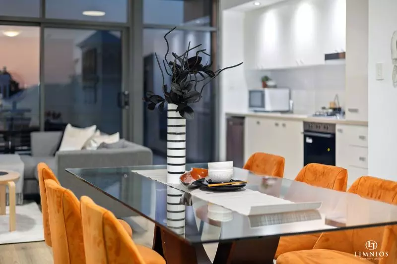 Vibrant Inner City Living!