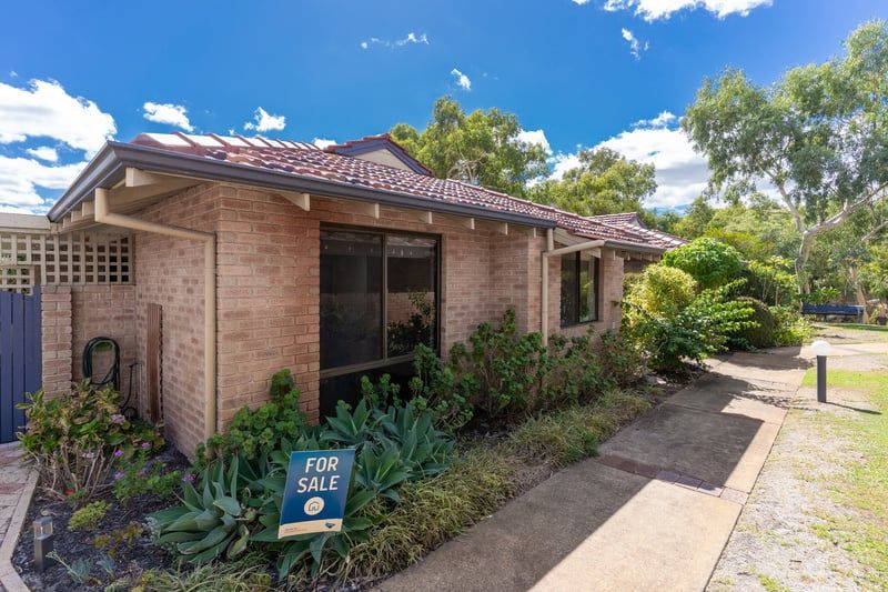 Upgraded Ground Floor Villa in Peaceful Setting