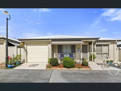 Spacious, Stylish & Perfectly Positioned in Vantage Eagleby Pines