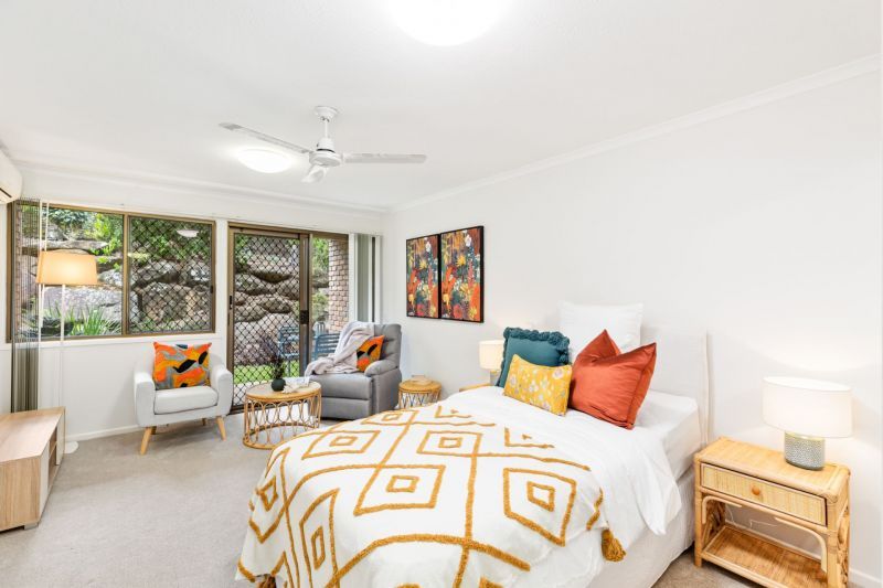 Ground-level studio apartment with enclosed patio