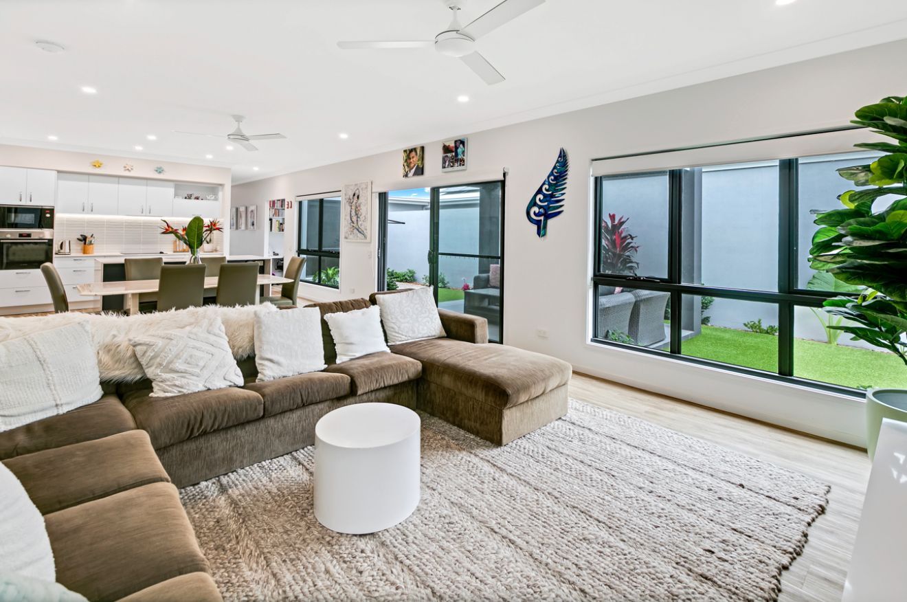 Halcyon Nirimba - Home 118 - Luxury over 50's Lifestyle Resort (Brighton design) 