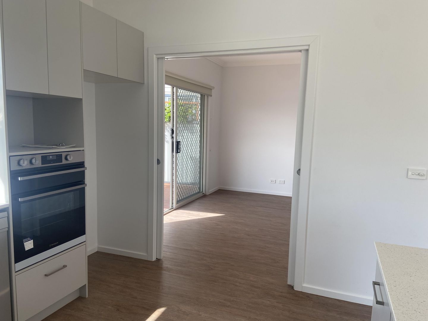 Downsize and enjoy a 150m walk to the Beach!