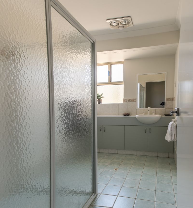 HOLIDAY AT HOME & ENJOY YOUR RESORT