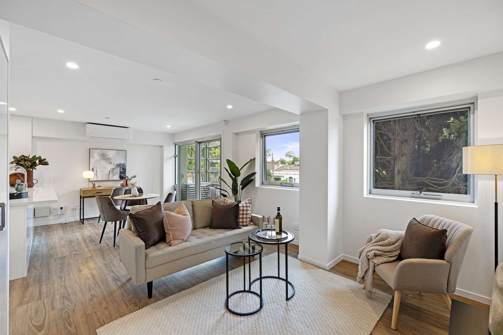 South Facing one-bedroom apartment