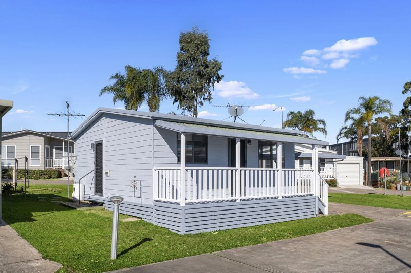 Fully Refurbished Home - Downsize in Style!