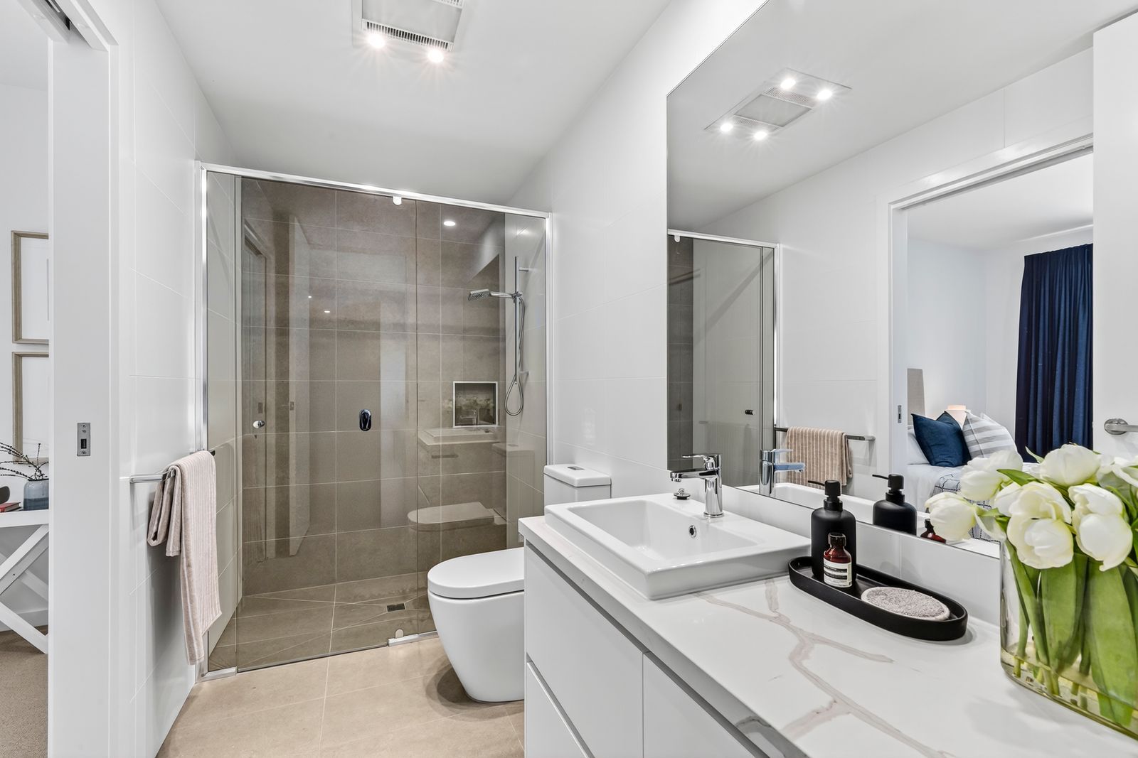 21 St Tropez Terrace